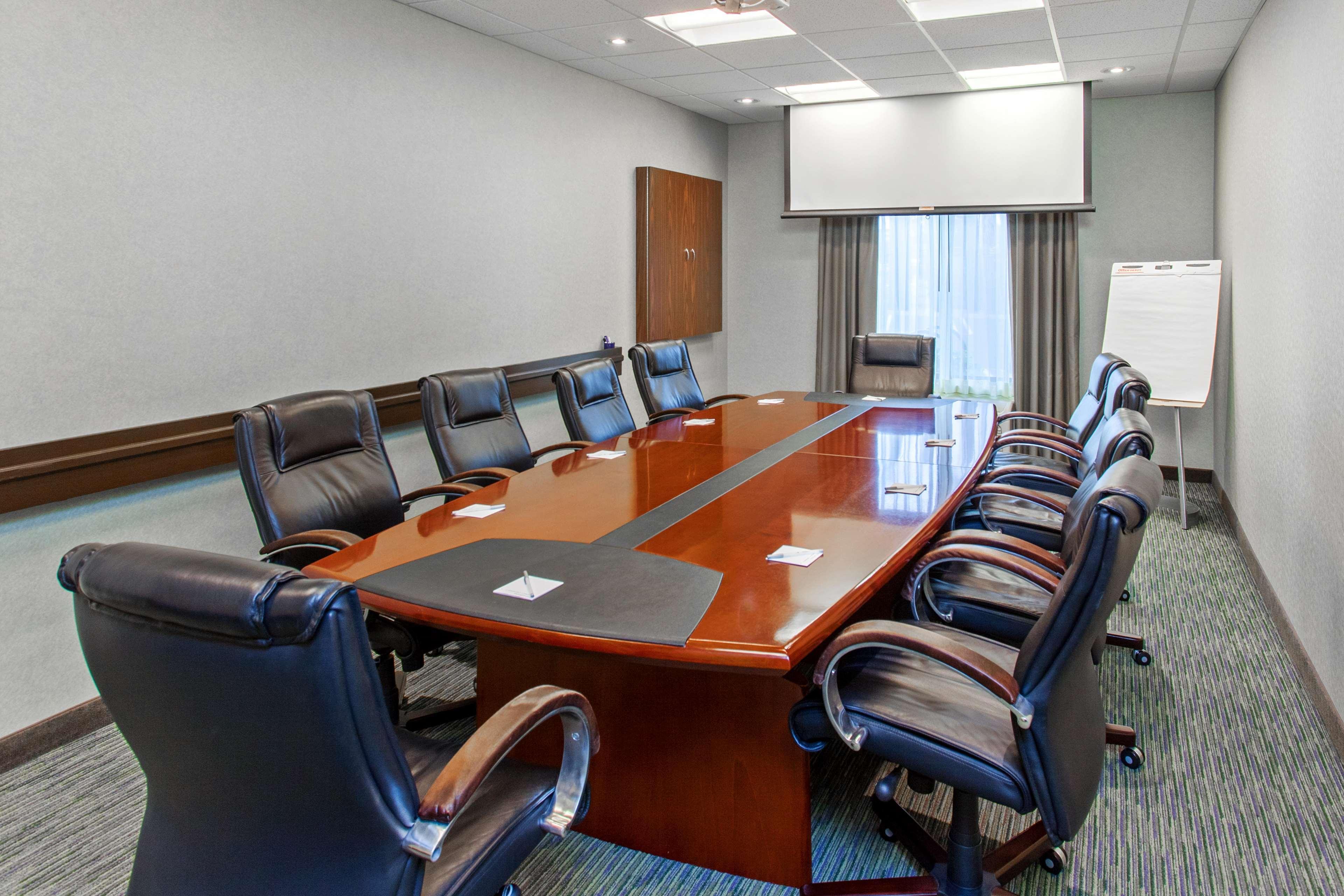Hampton Inn & Suites Roseville Bagian luar foto