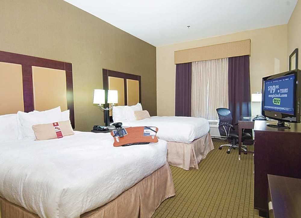 Hampton Inn & Suites Roseville Bagian luar foto